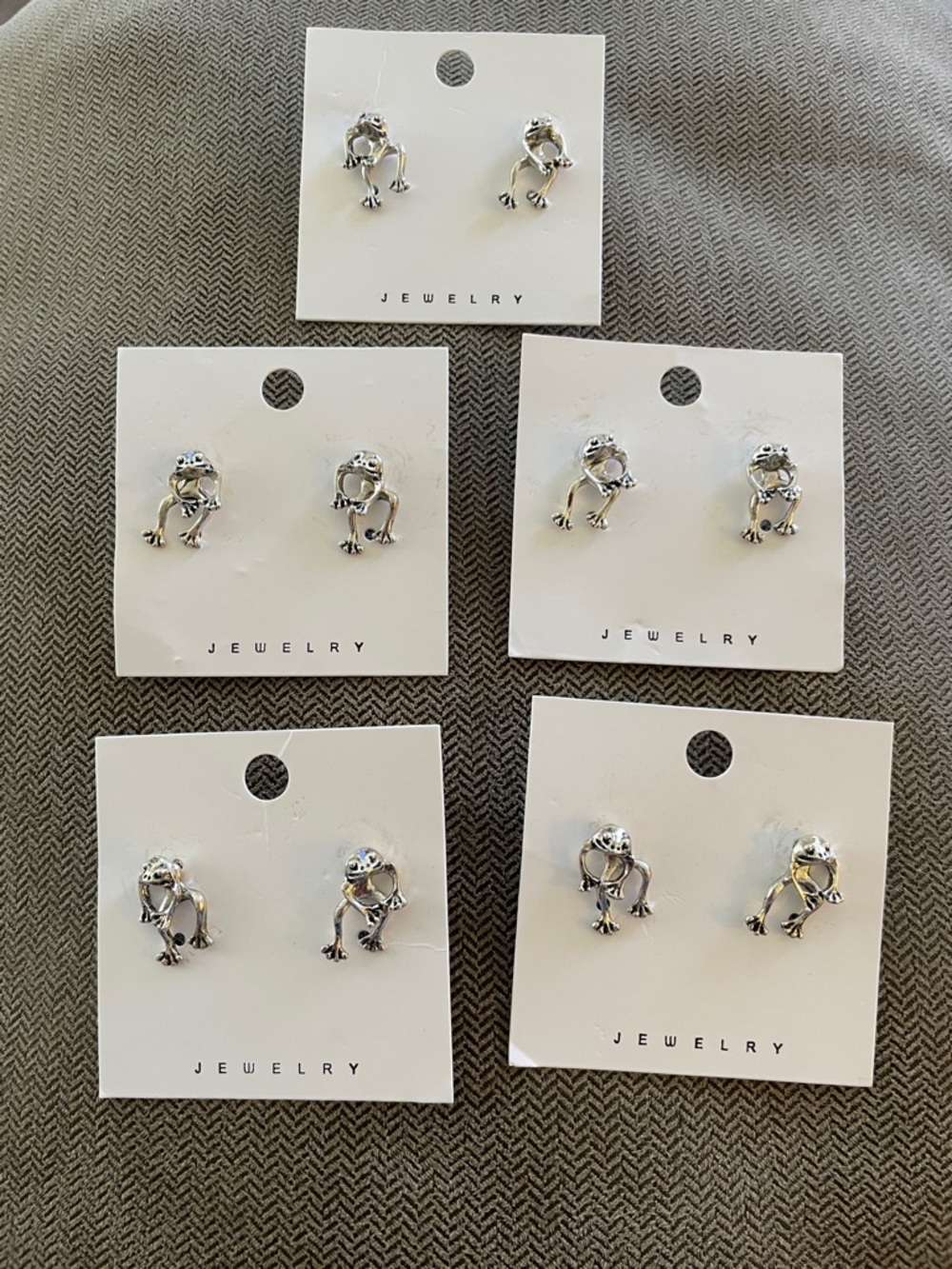 Frog Earrings - Picture 7 of 7